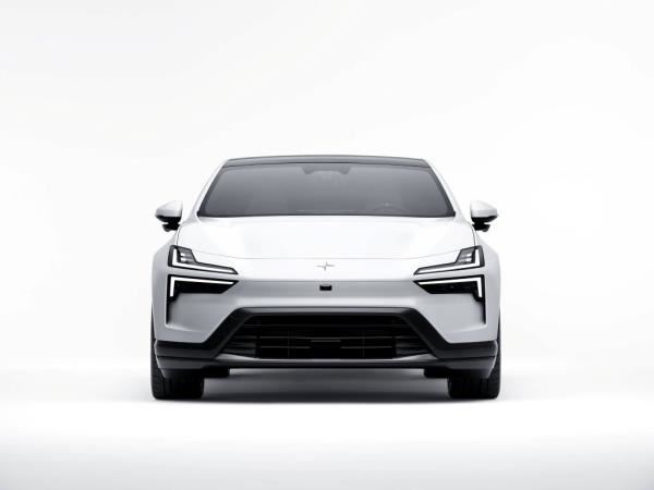 Polestar 4