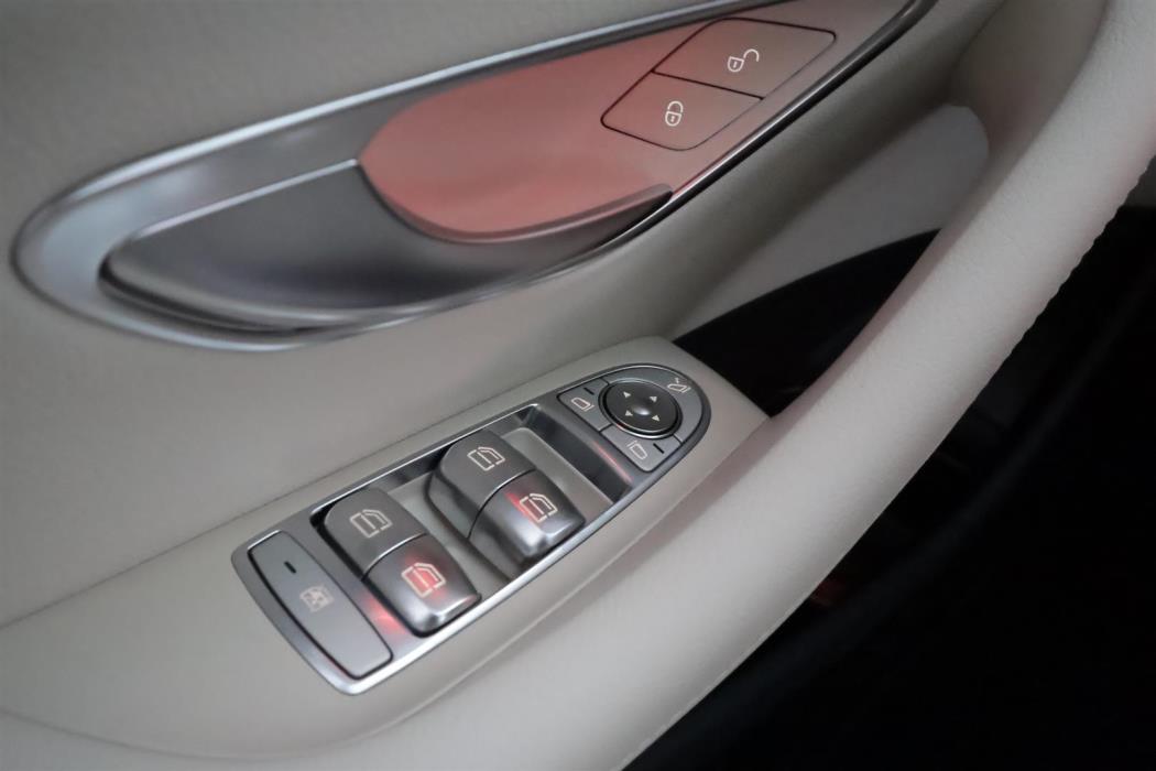 Mercedes-Benz E 2019