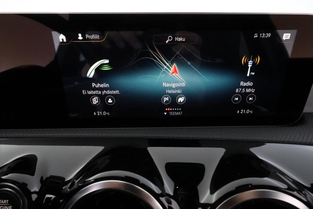 MERCEDES-BENZ A 2019