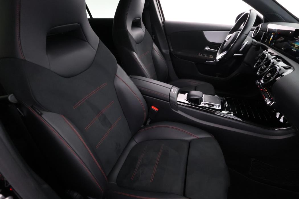 MERCEDES-BENZ A 2019