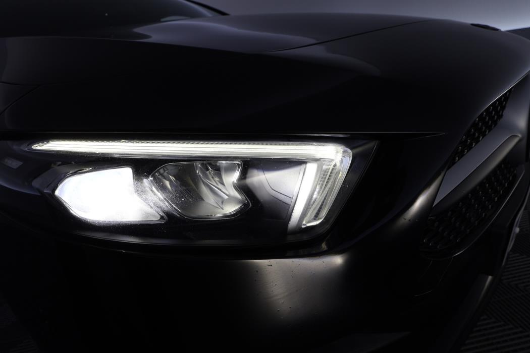 MERCEDES-BENZ A 2019