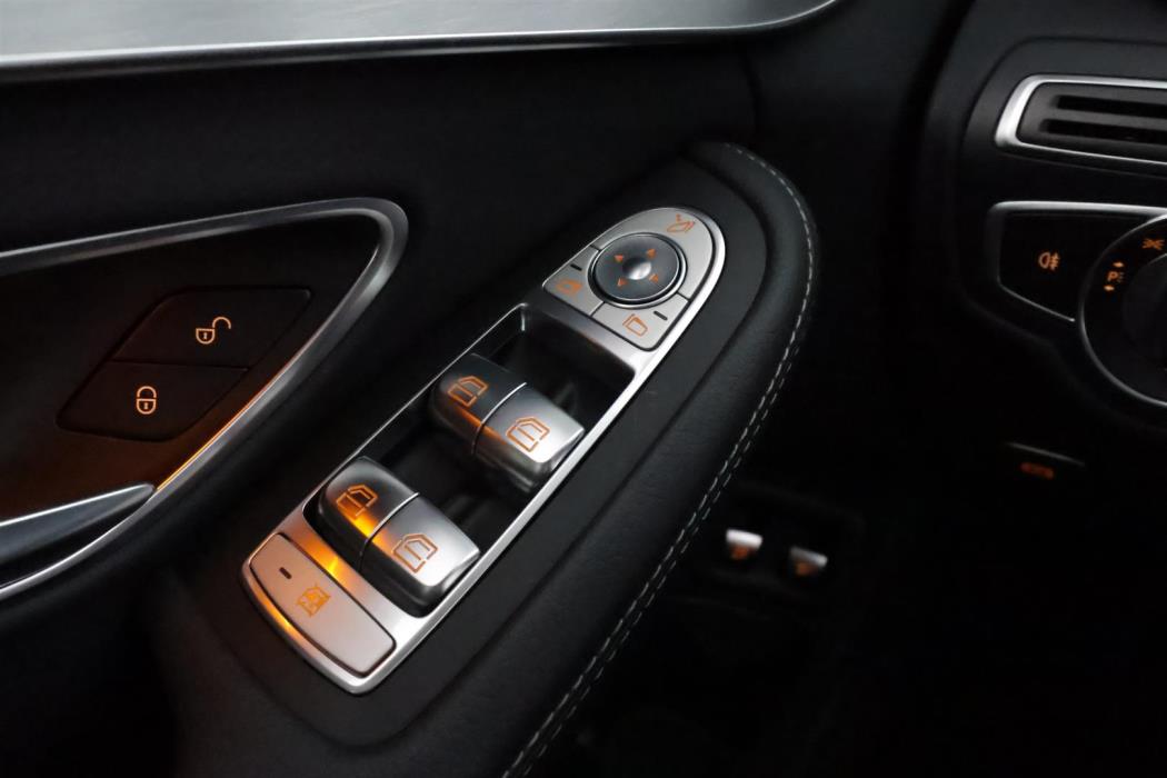 Mercedes-Benz C 2020