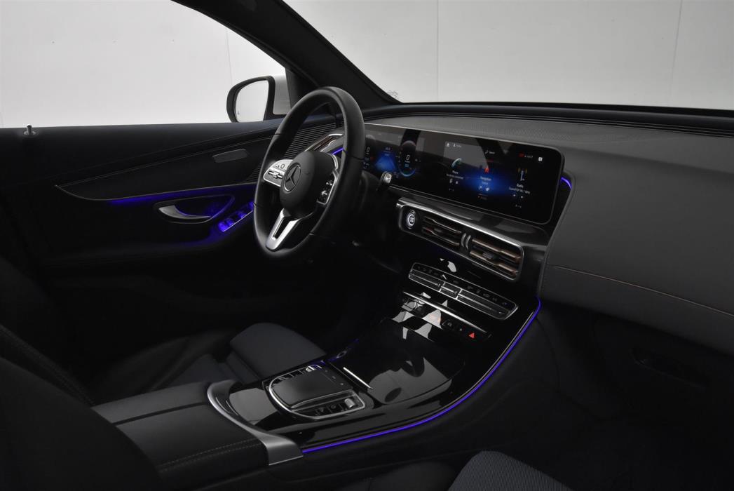 Mercedes-Benz EQC 2020