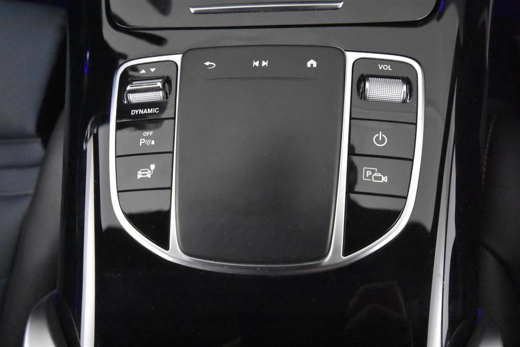 Mercedes-Benz EQC 2020