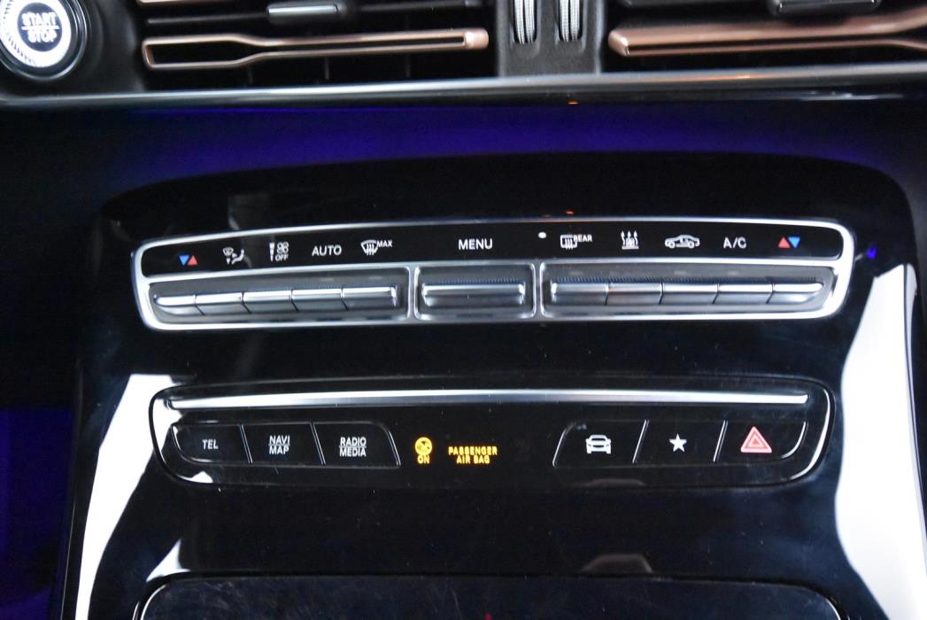 Mercedes-Benz EQC 2020