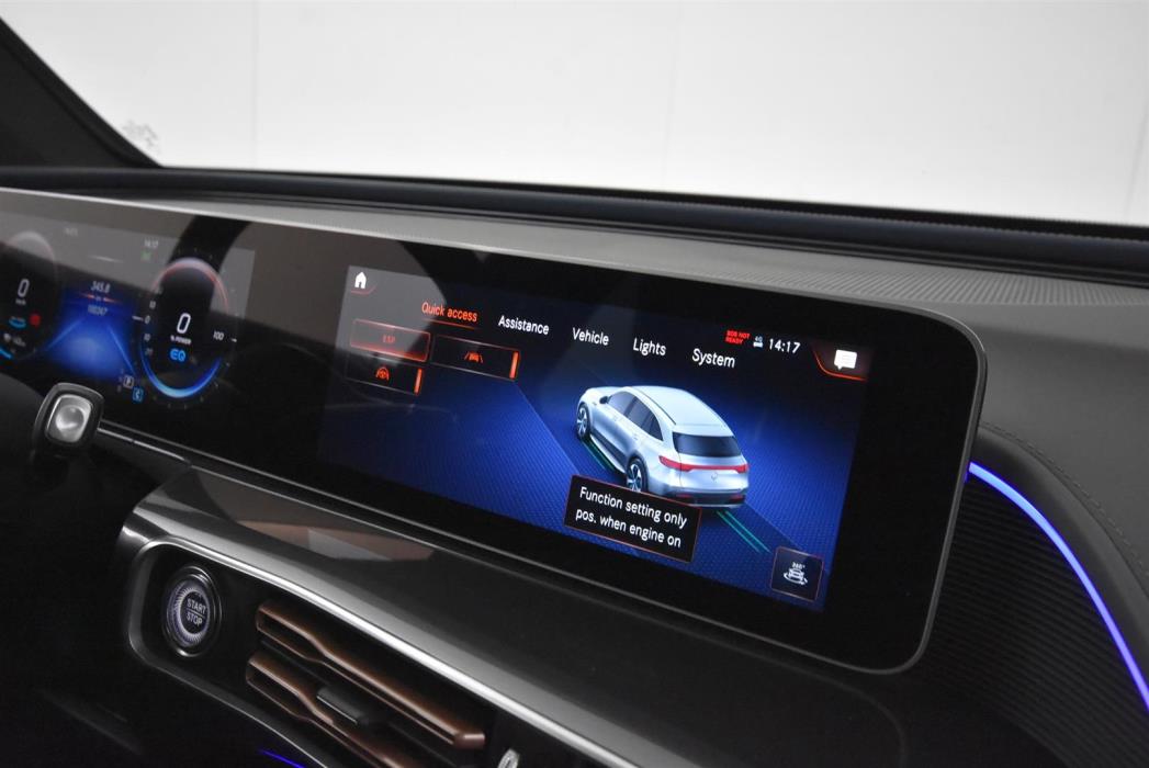 Mercedes-Benz EQC 2020