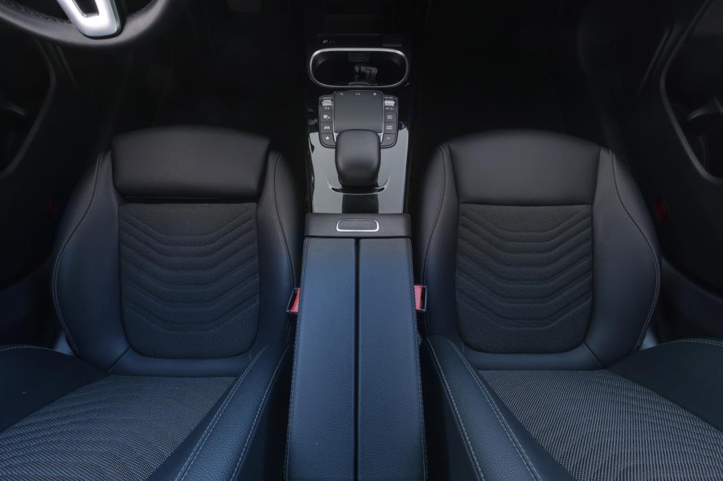 Mercedes-Benz CLA 2023