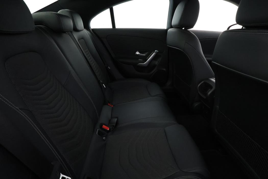 Mercedes-Benz CLA 2023