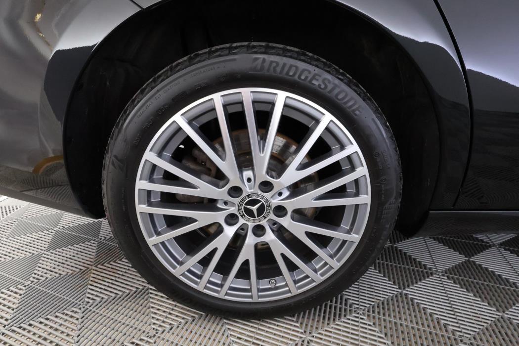 Mercedes-Benz CLA 2023