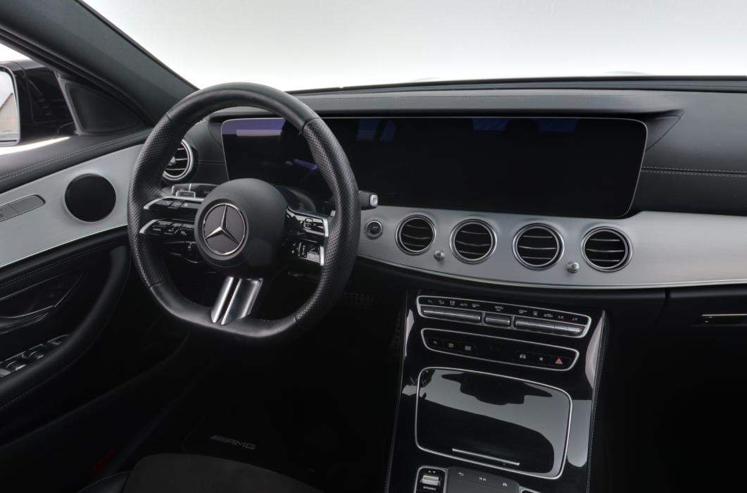 Mercedes-Benz E 2023