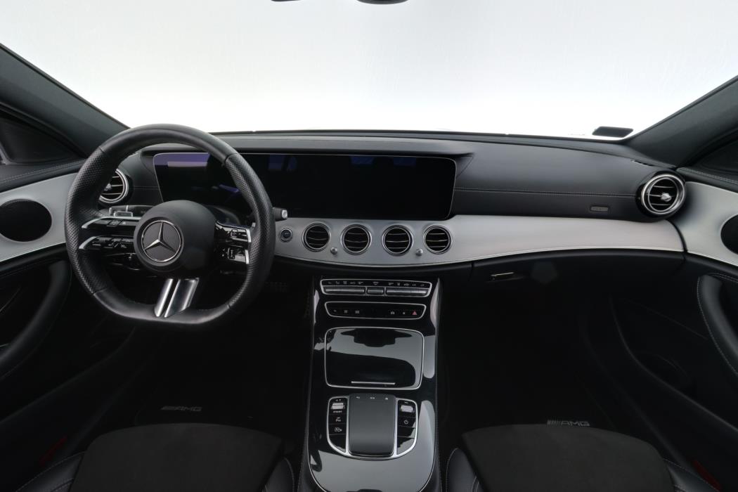 Mercedes-Benz E 2023