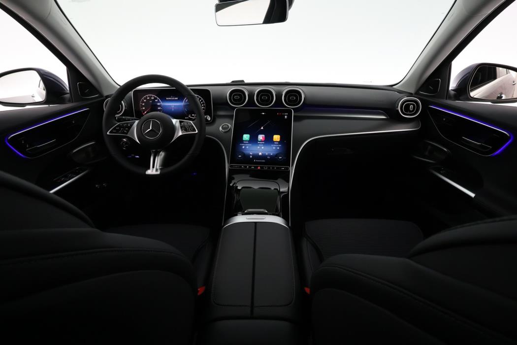 Mercedes-Benz C 2025