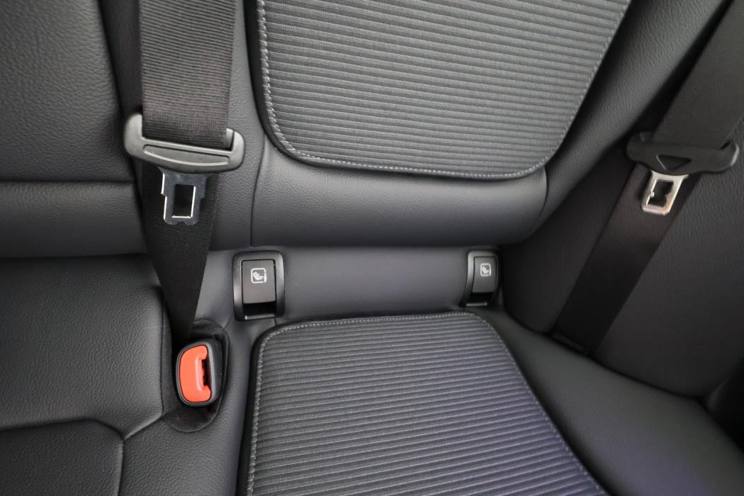 Mercedes-Benz C 2025