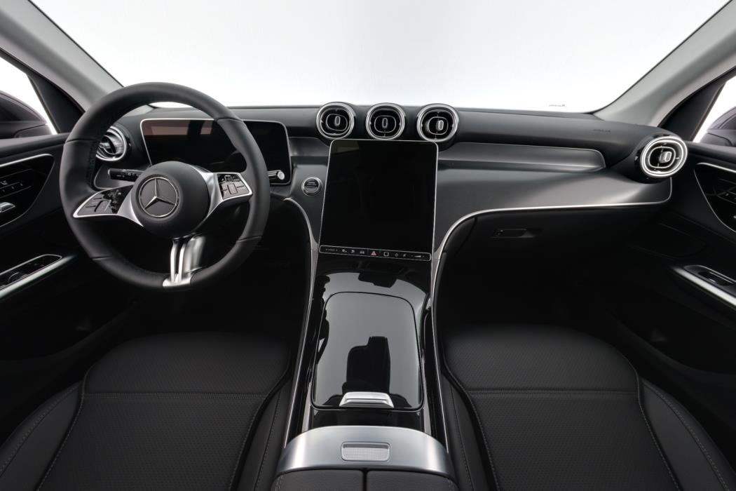 Mercedes-Benz GLC 2026