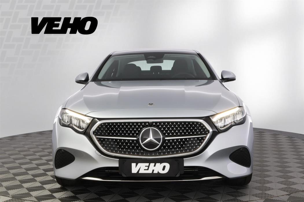Mercedes-Benz E 2026