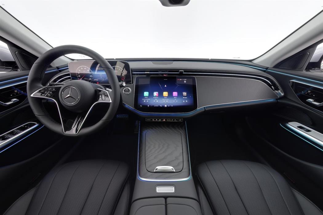 Mercedes-Benz E 2026