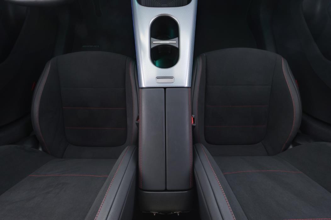 Mercedes-Benz CLA 2025