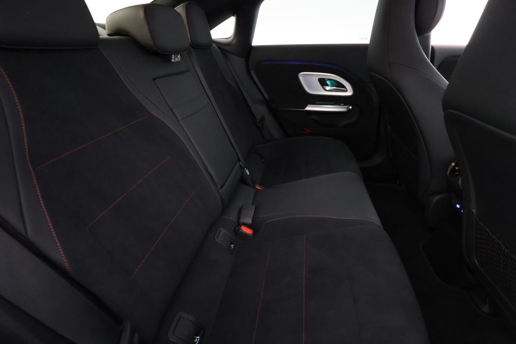 Mercedes-Benz CLA 2025