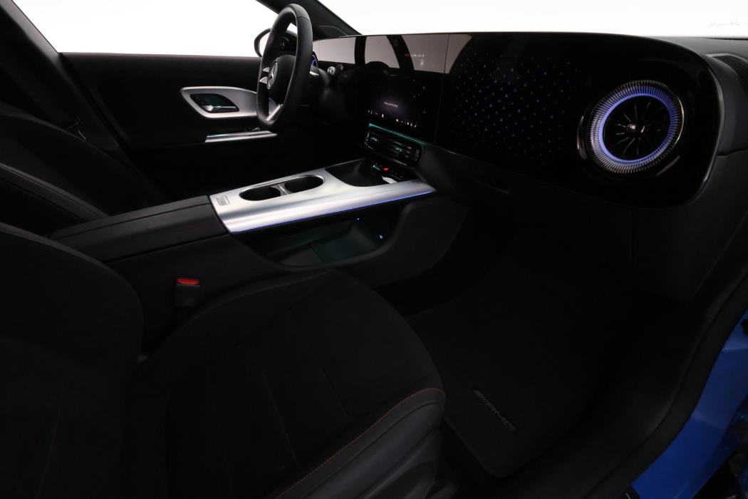 Mercedes-Benz CLA 2025