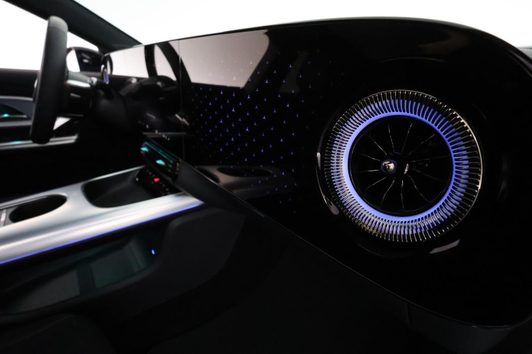 Mercedes-Benz CLA 2025
