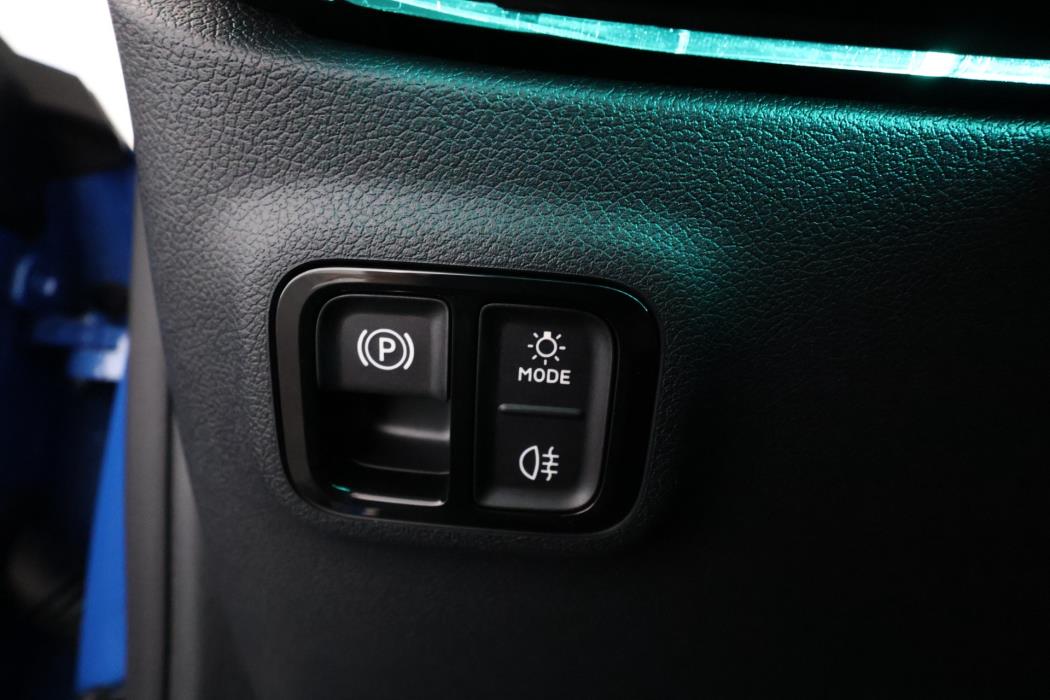 Mercedes-Benz CLA 2025