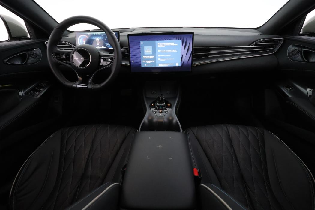 BYD Seal 2025