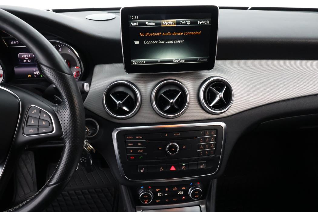 Mercedes-Benz CLA 2015