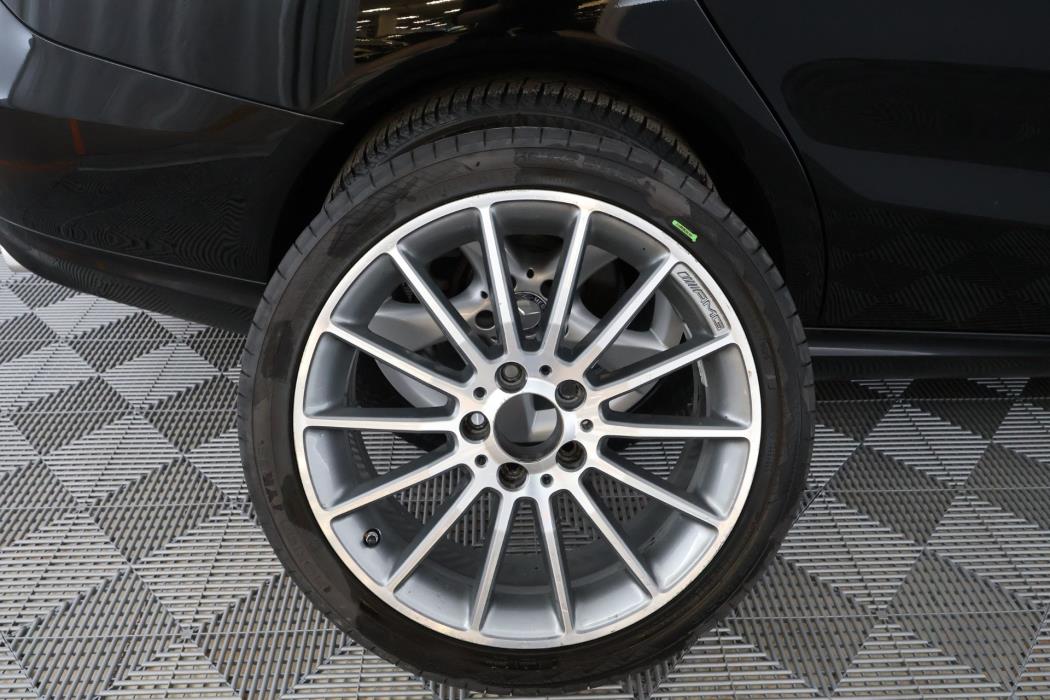 Mercedes-Benz CLA 2015