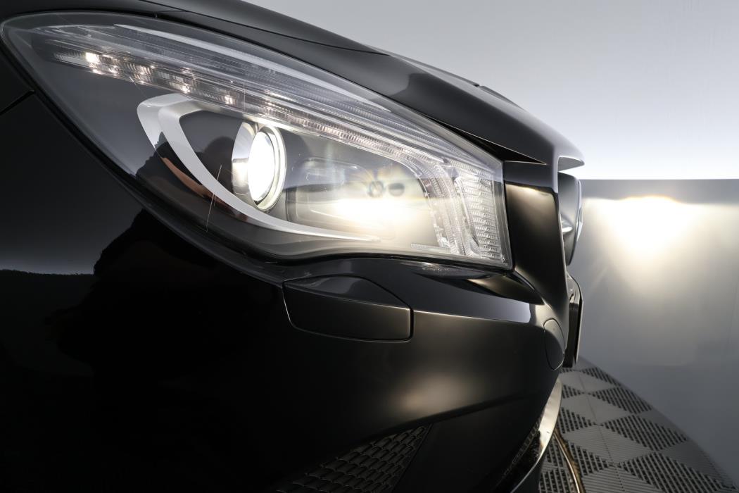 Mercedes-Benz CLA 2015