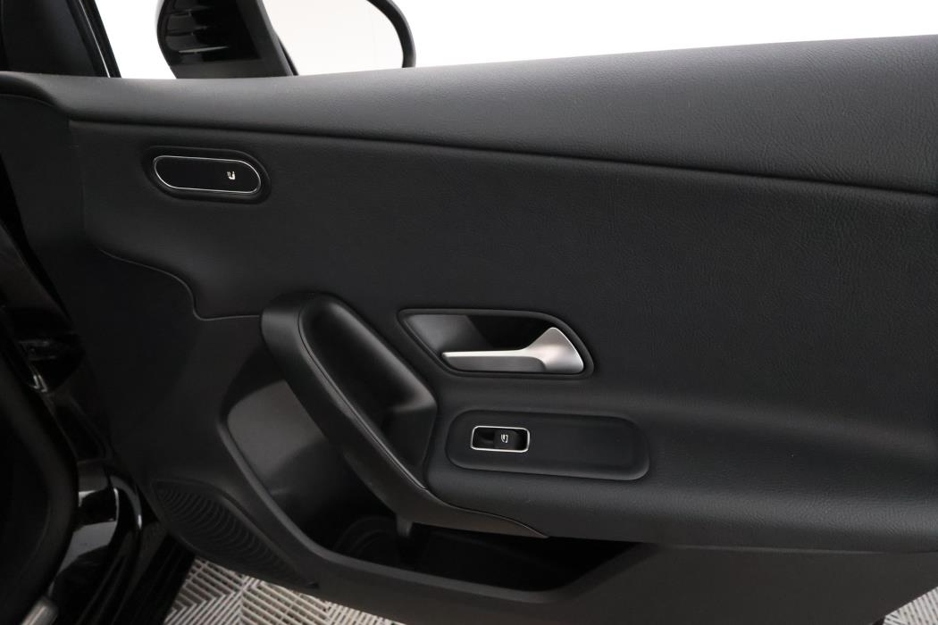 Mercedes-Benz A 2021