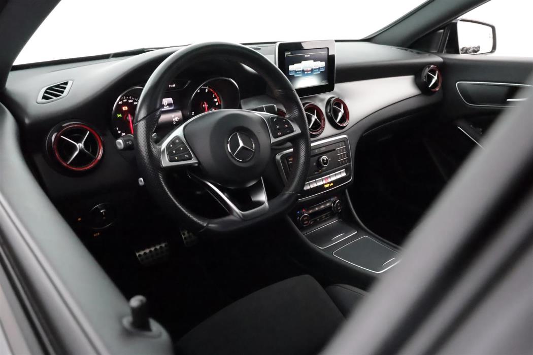 Mercedes-Benz CLA 2018