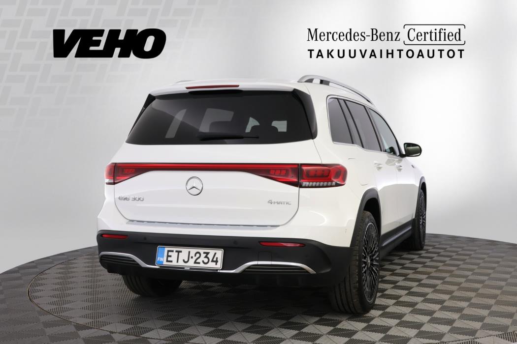 Mercedes-Benz EQB 2022