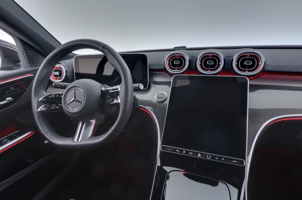 Mercedes-Benz C 2025