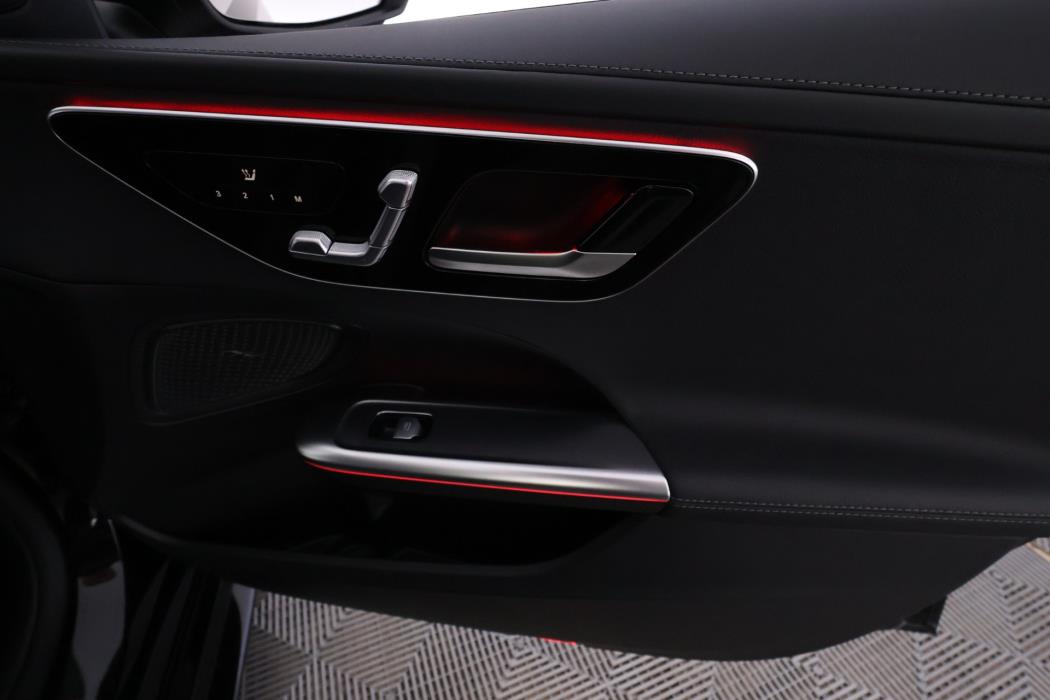 Mercedes-Benz C 2025