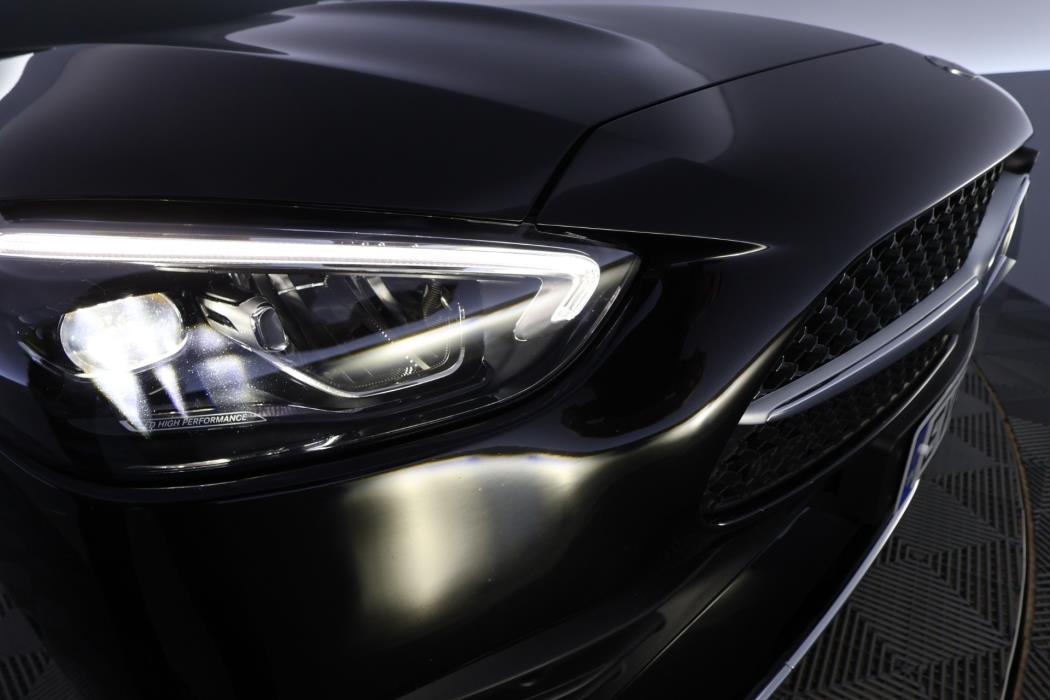 Mercedes-Benz C 2025