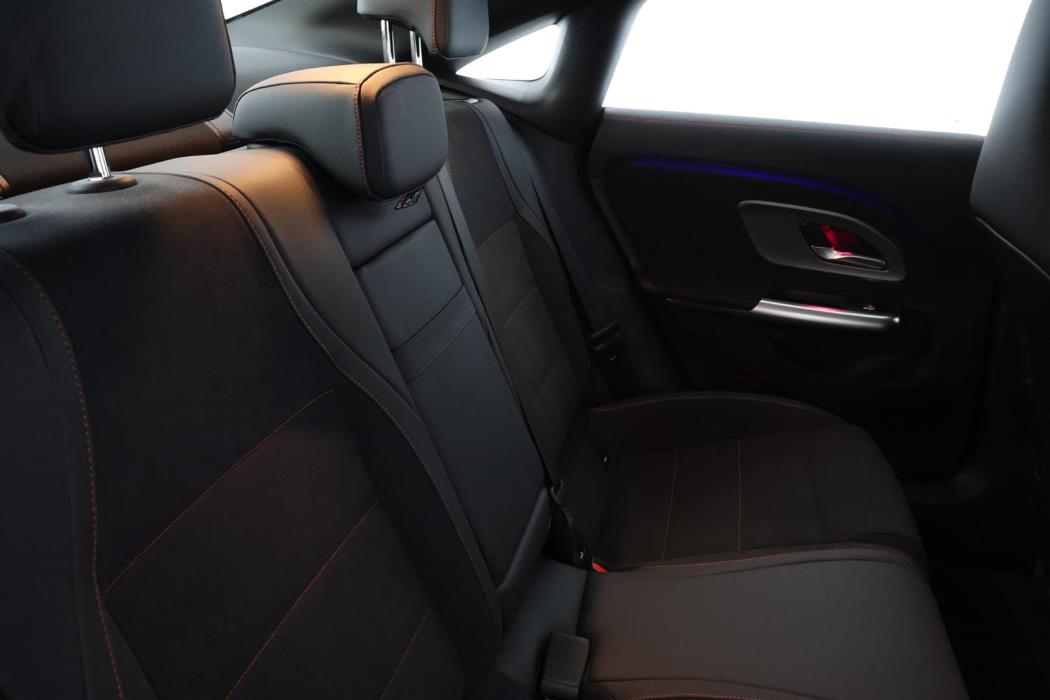 Mercedes-Benz CLA 2025