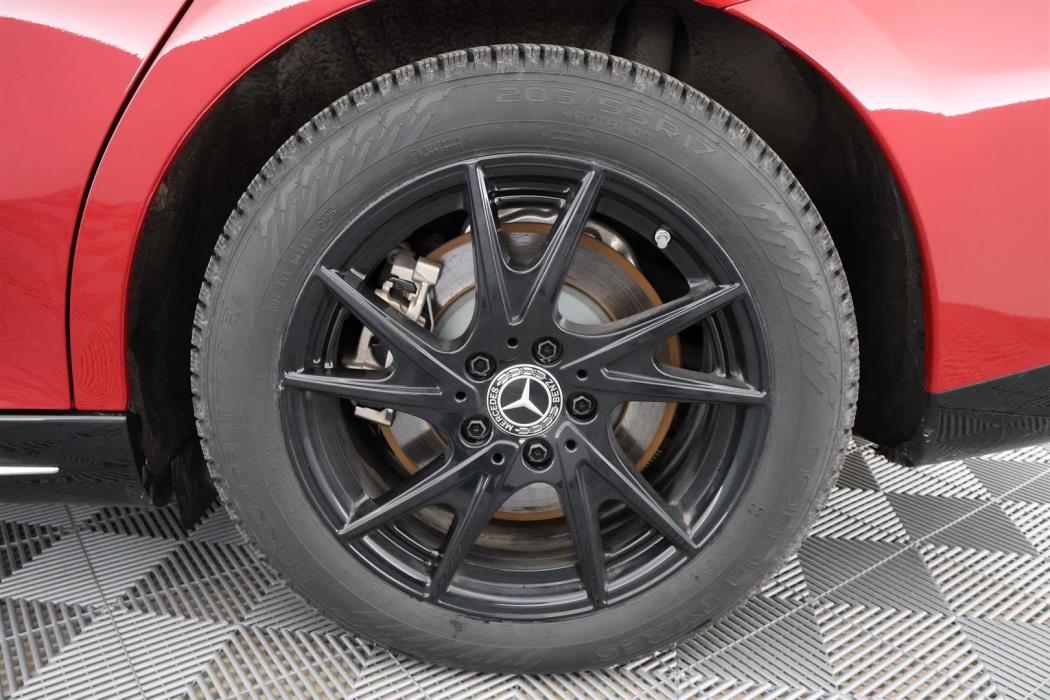 Mercedes-Benz CLA 2025