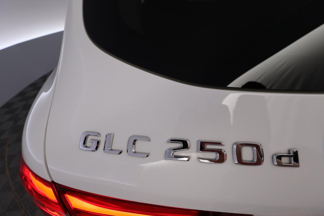 Mercedes-Benz GLC 2016