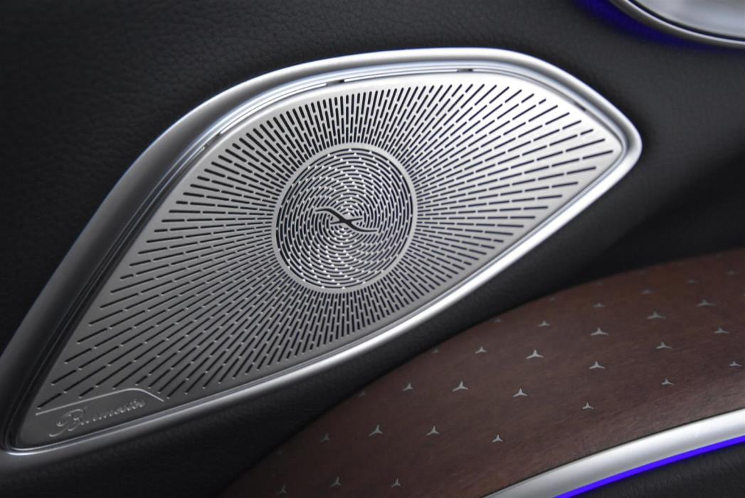 Mercedes-Benz EQS SUV 2023