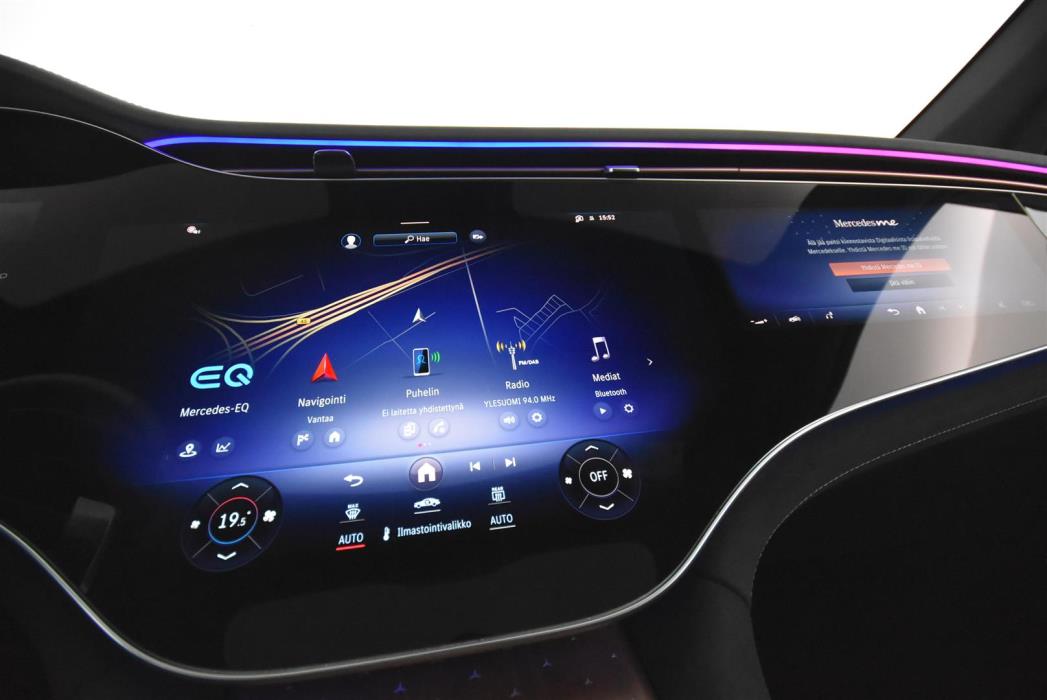 Mercedes-Benz EQS SUV 2023