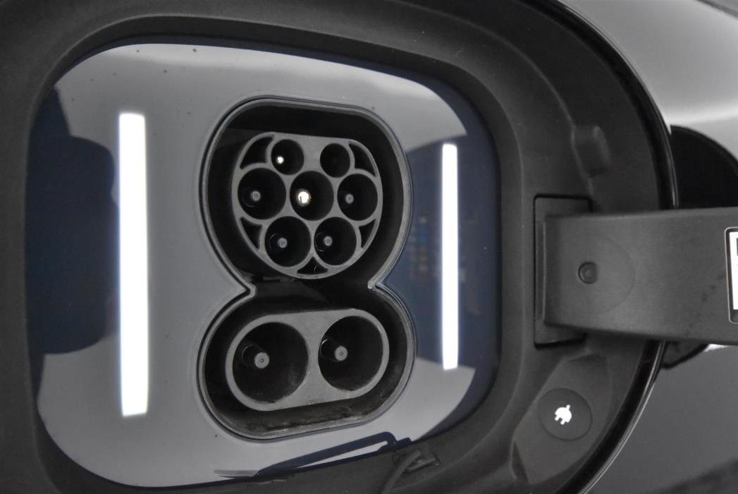 Mercedes-Benz EQS SUV 2023