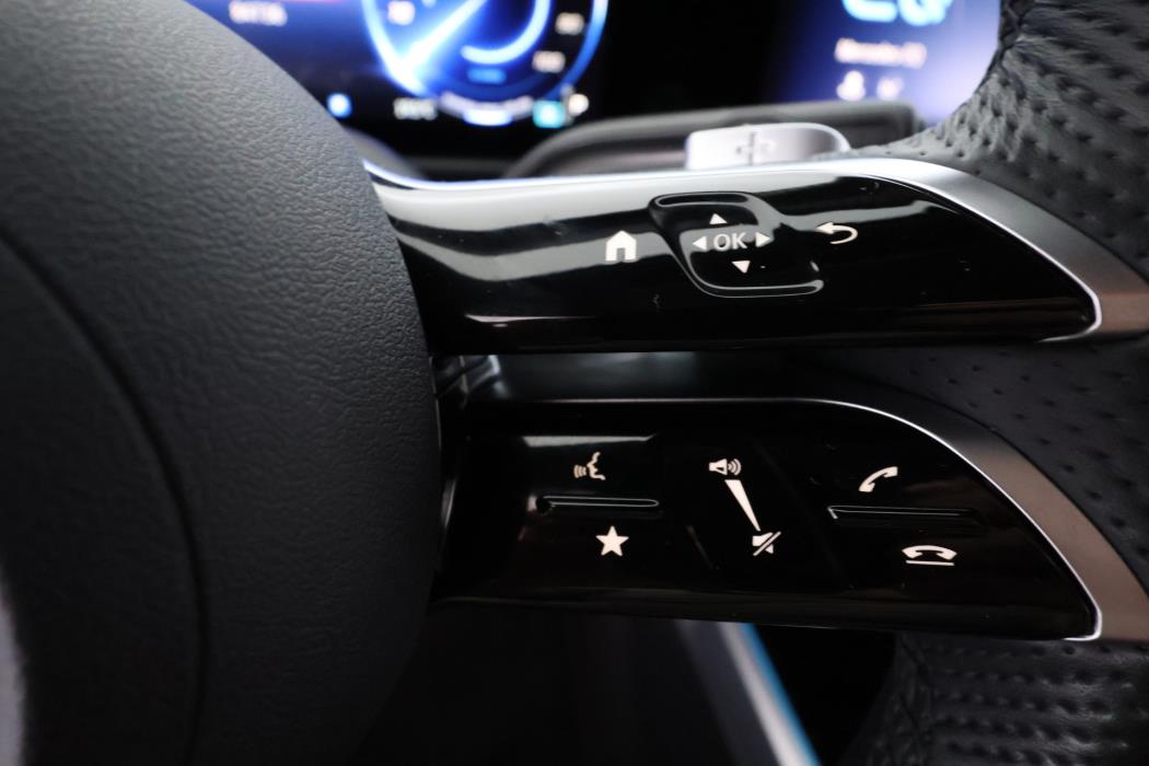 Mercedes-Benz EQB 2024