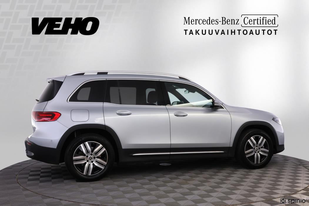 Mercedes-Benz EQB 2024