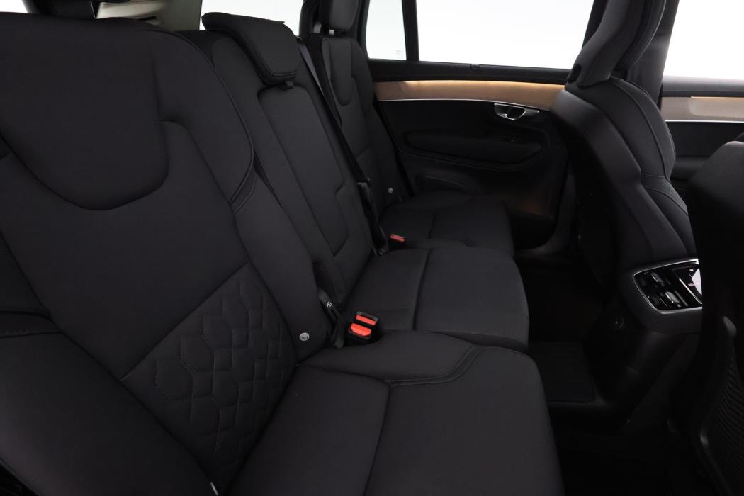Volvo XC90 2025