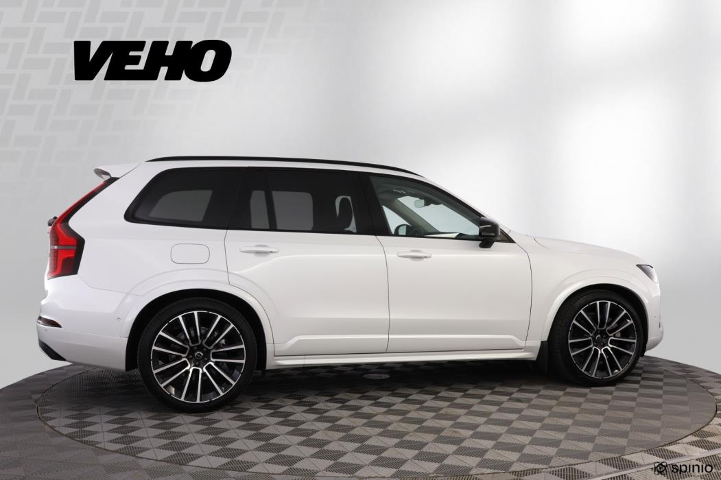 Volvo XC90 2025