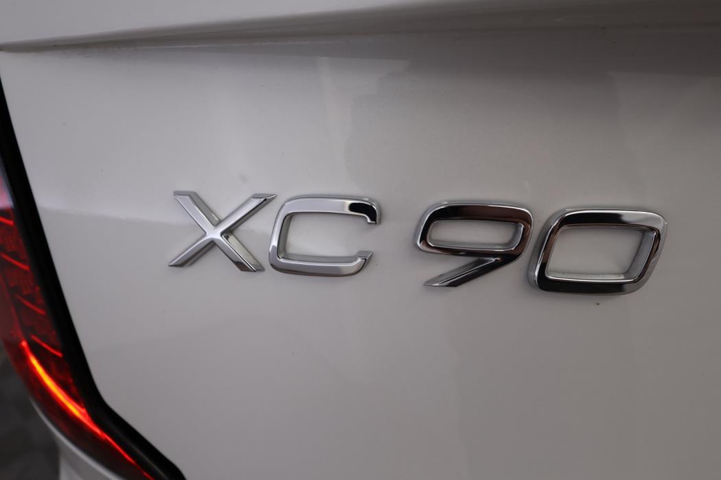 Volvo XC90 2025