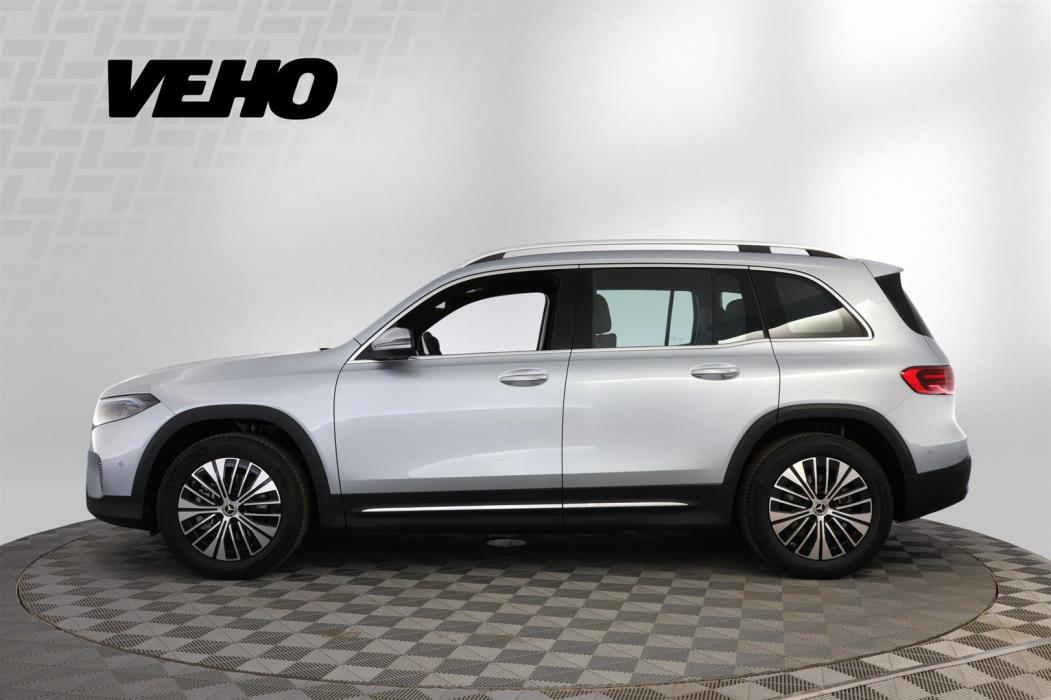 Mercedes-Benz EQB 2025