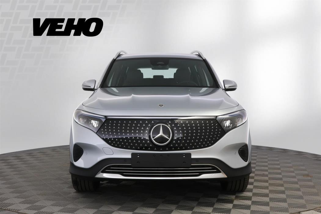Mercedes-Benz EQB 2025