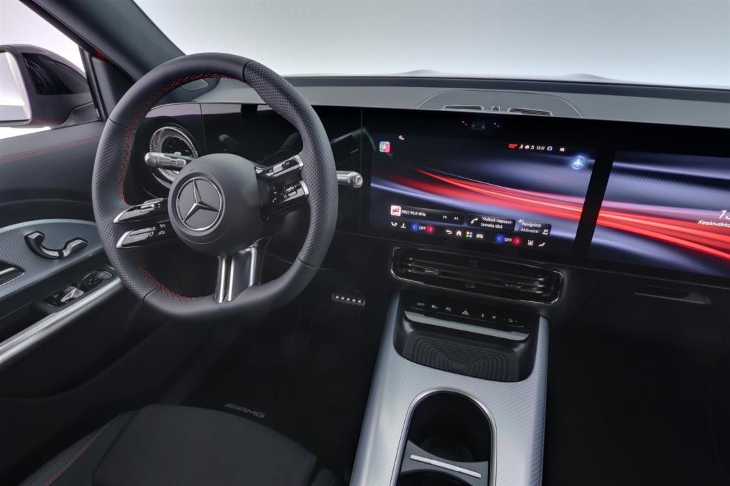Mercedes-Benz GLB 2026