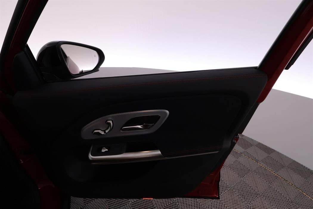 Mercedes-Benz GLB 2026